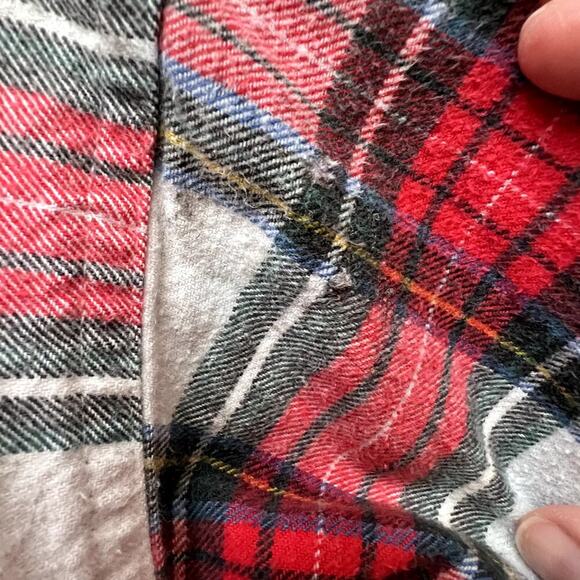 Hazel Creek Red Plaid Long Sleeve Button Down Flannel Shirt Size M - Picture 3 of 7